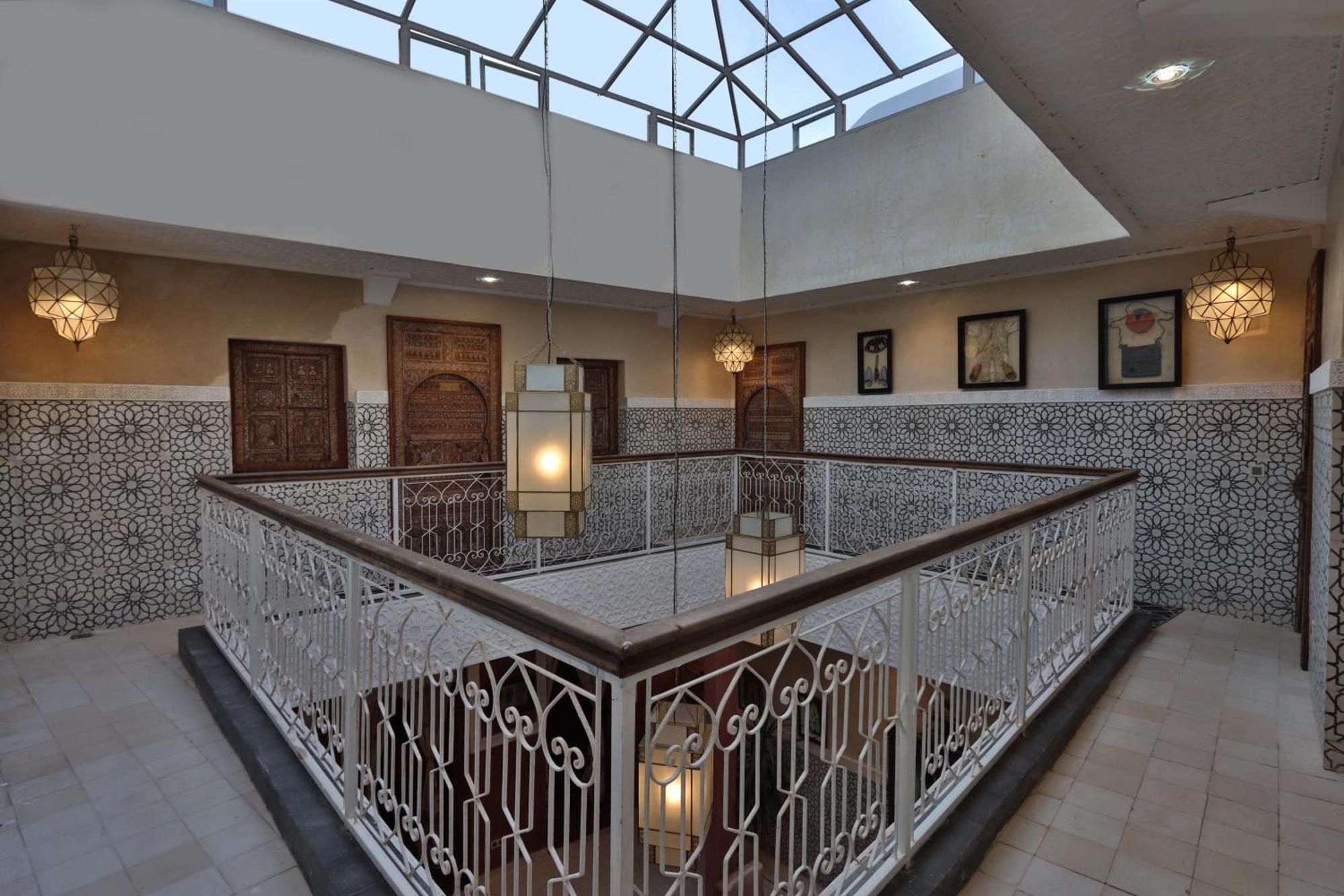 Riad La Fayette Bed & Breakfast Марракеш Екстер'єр фото